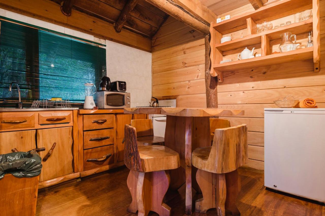 Huilo Huilo Cabanas Del Bosque Puerto Fuy Buitenkant foto
